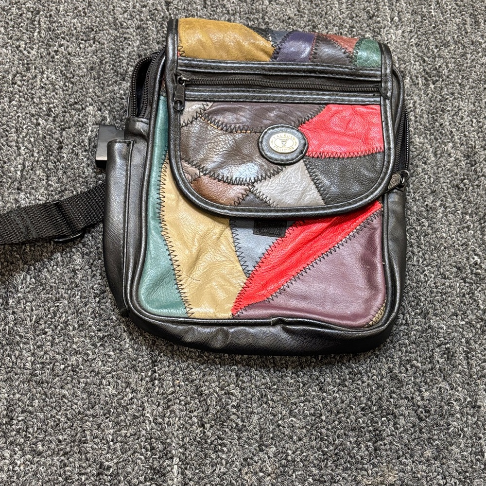 Multicolor Patchwork Leather Crossbody Bag Taurus Collection